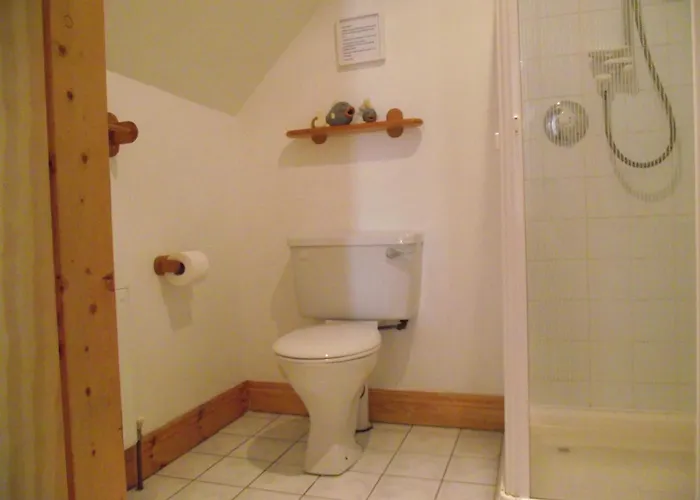 2 Mile Lodge